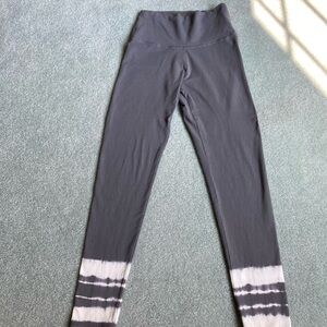 Leggings: Aerie: S: Gray with White Accents